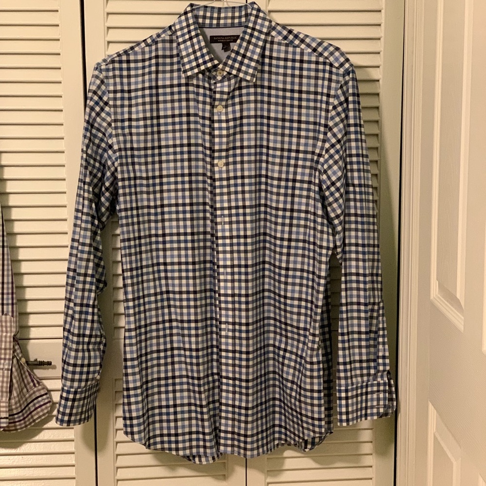 2 Casual button down shirts